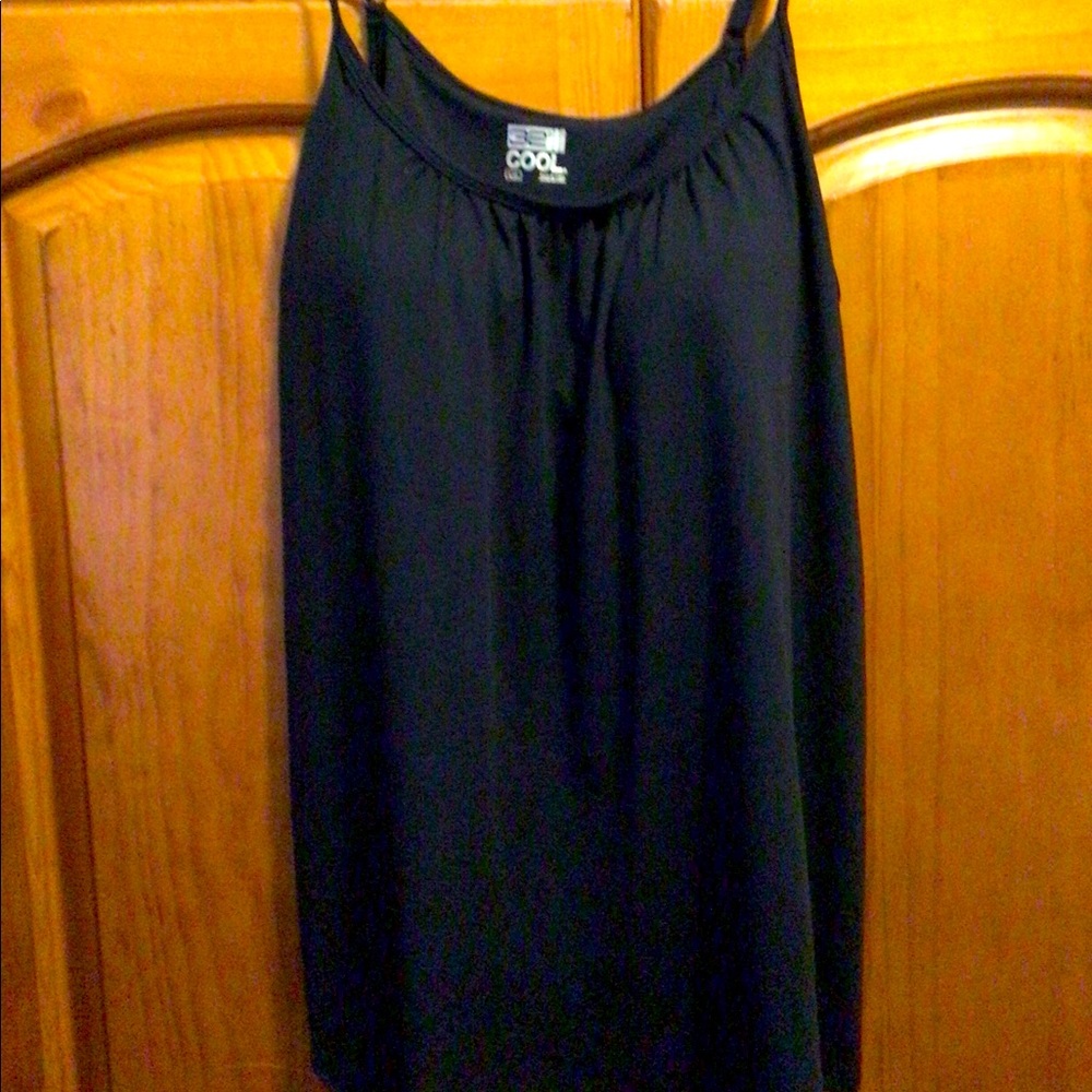 Women’s 32 degrees cool top